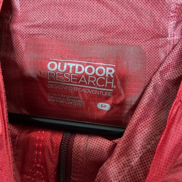 NWT Outdoor Research Red Helium II jacket light weight rain jacket Size S P - Picture 4 of 5